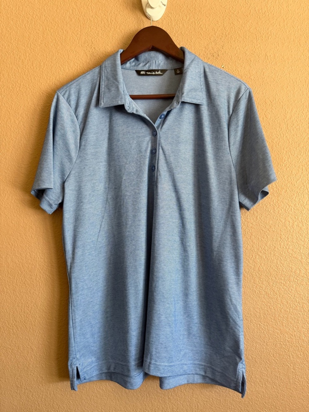 Travis Mathew Men’s Light Blue Polo Shirt with Subaru Logo on Sleeve Size XL